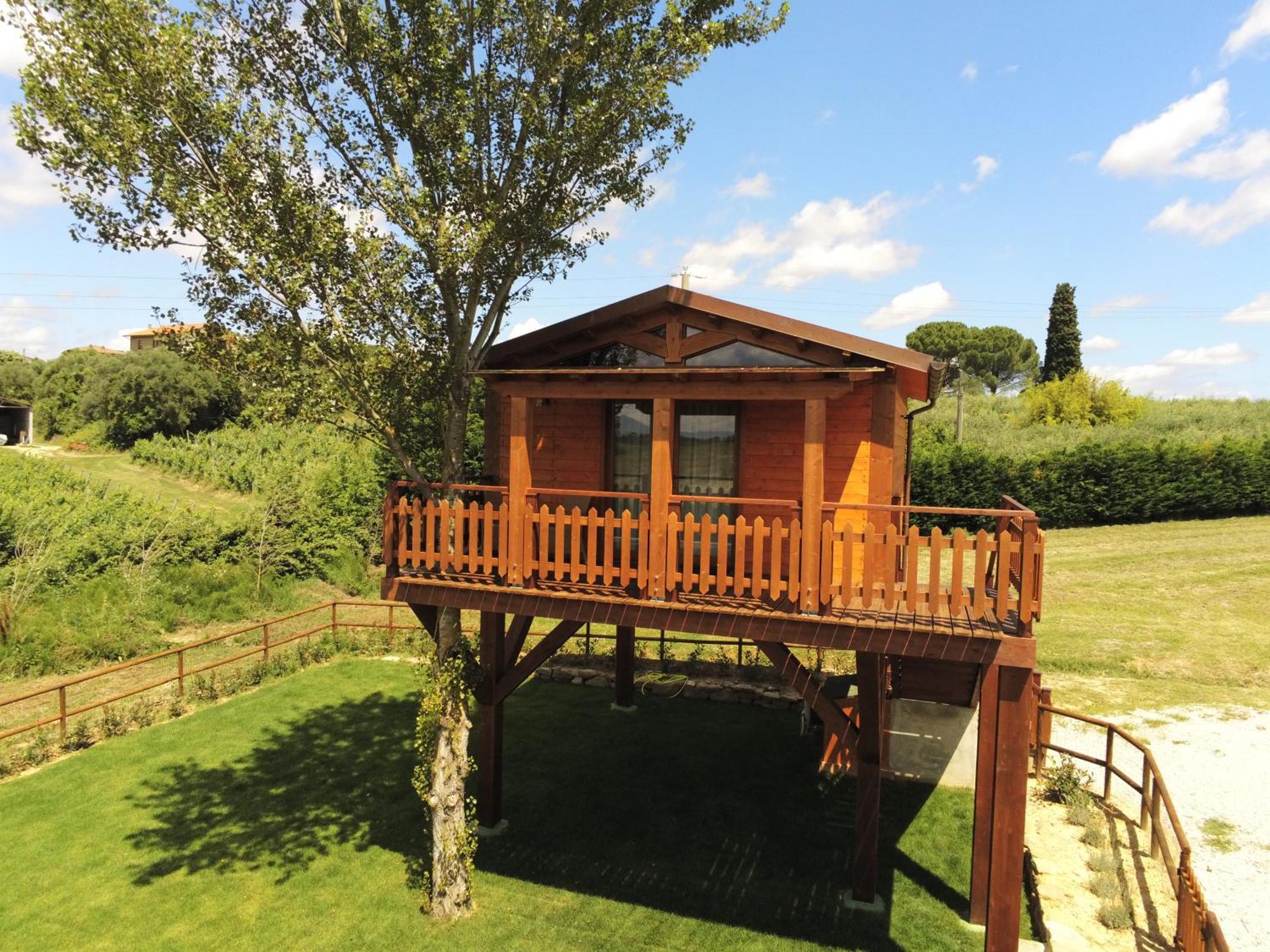 Agriturismo Le Torri Di Porsenna Petrignano Del Lago Eksteriør billede