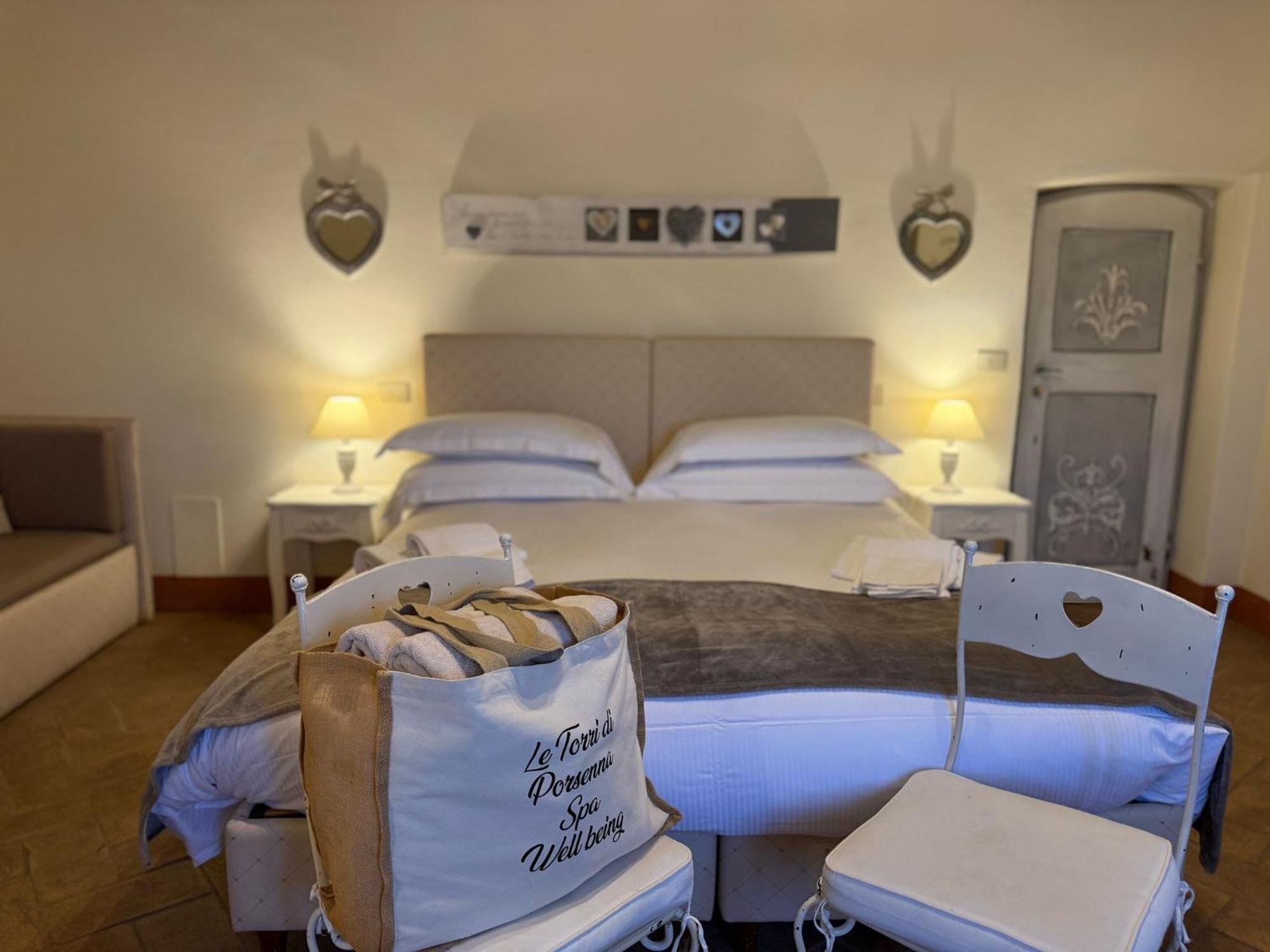 Agriturismo Le Torri Di Porsenna Petrignano Del Lago Eksteriør billede